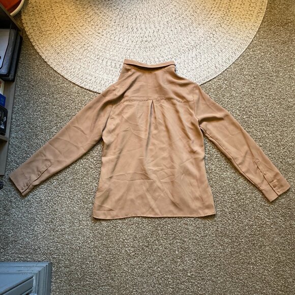 Express - Camel Brown Button Up - M - Picture 2 of 4